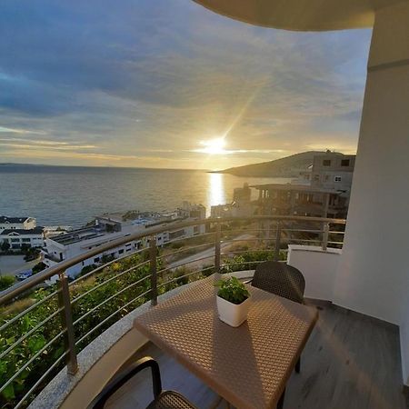 Nora'S Guesthouse Sarande Bagian luar foto