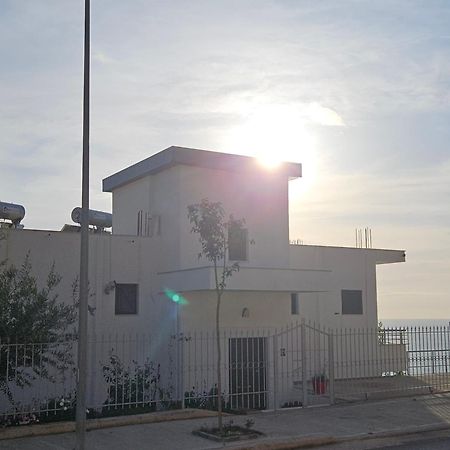 Nora'S Guesthouse Sarande Bagian luar foto