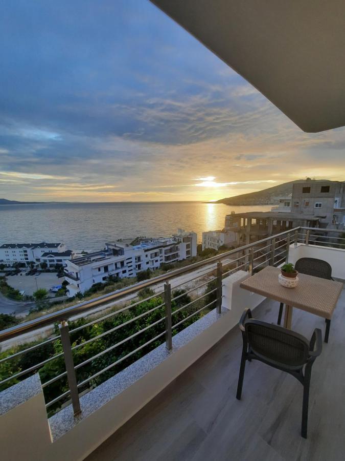 Nora'S Guesthouse Sarande Bagian luar foto
