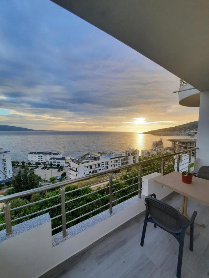 Nora'S Guesthouse Sarande Bagian luar foto