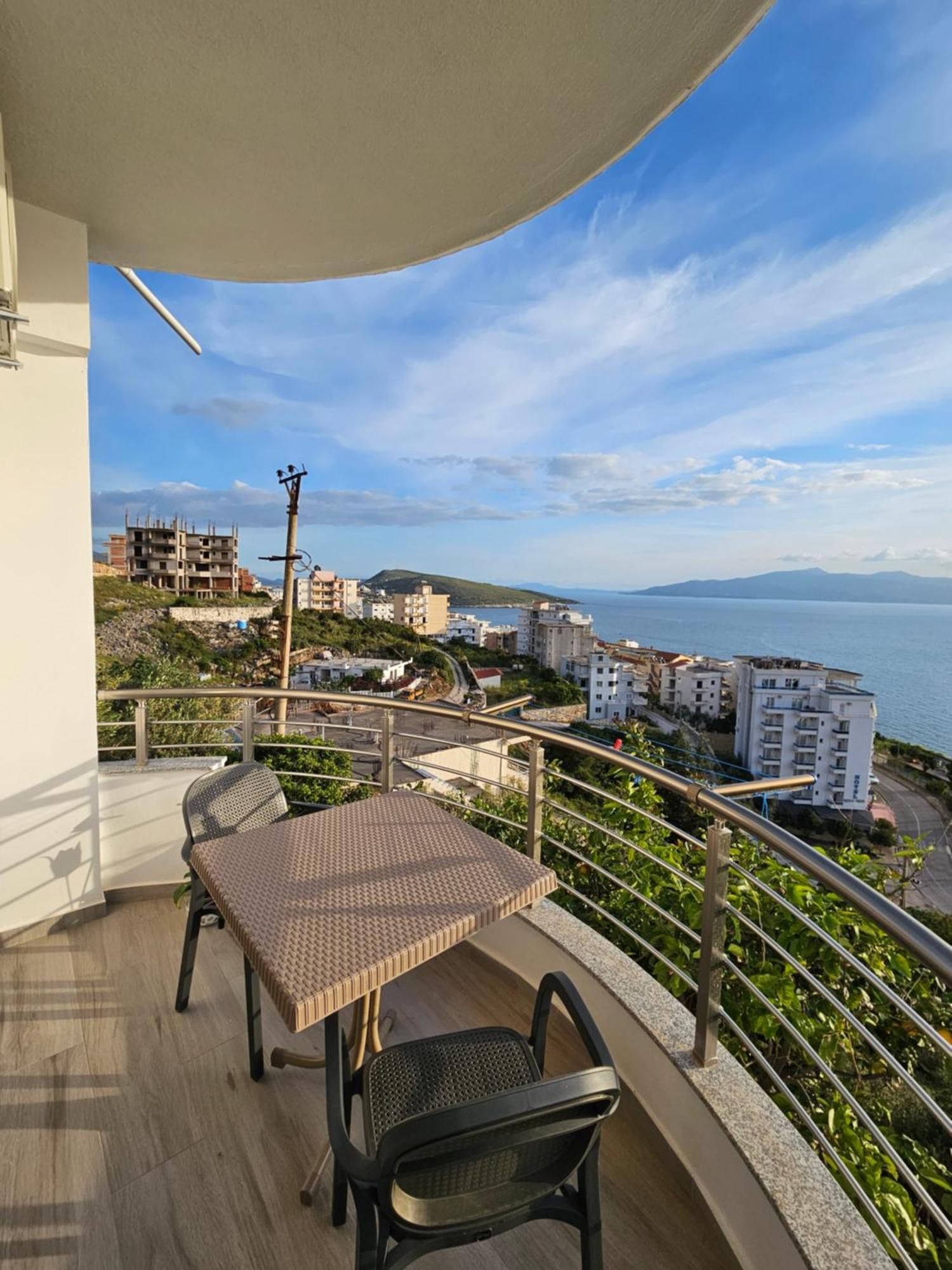 Nora'S Guesthouse Sarande Bagian luar foto