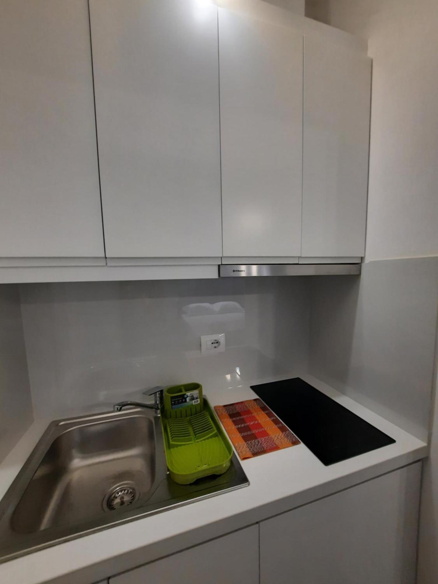 Nora'S Guesthouse Sarande Bagian luar foto